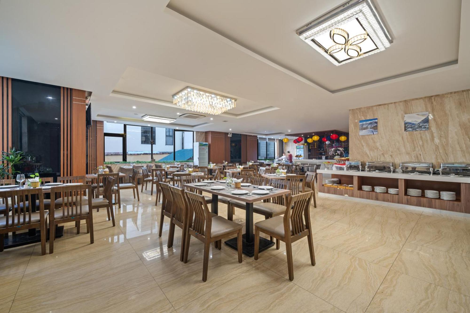 Sochi Hotel Nha Trang Exteriör bild