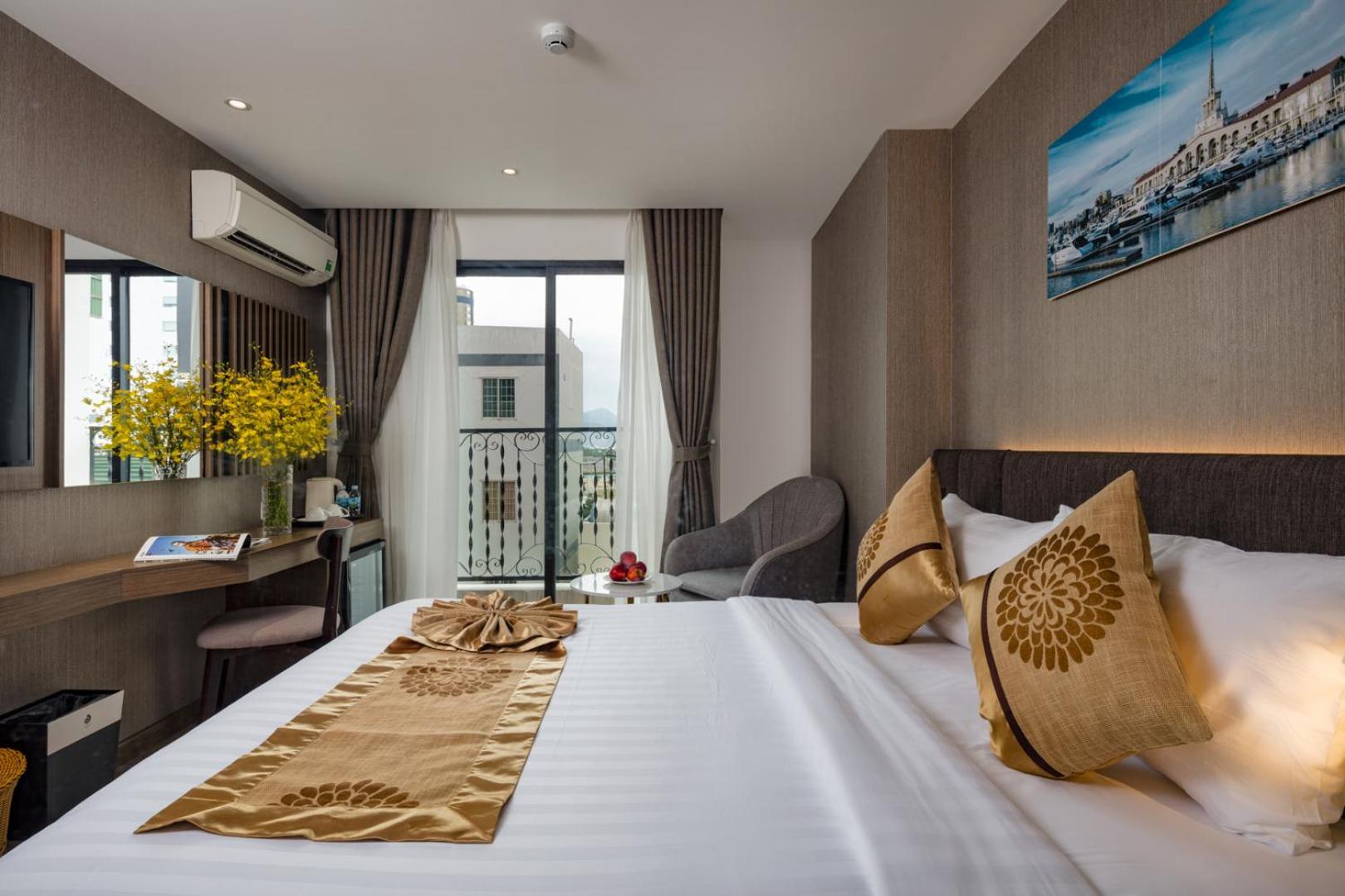 Sochi Hotel Nha Trang Exteriör bild